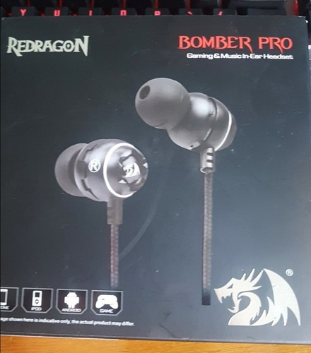 Fones de ouvido intra-auriculares para jogos Redragon Bomber Pro E100