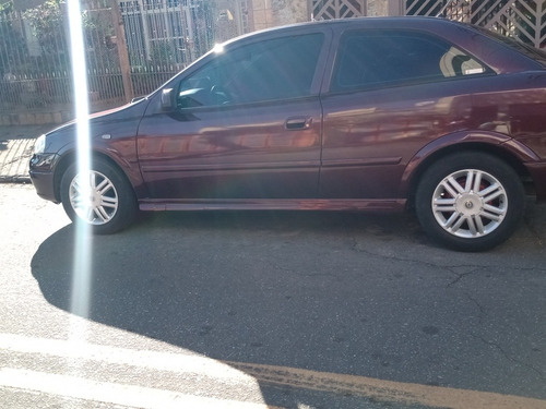 Imagem 2 de 15 de Chevrolet Astra 2002 2.0 8v 3p