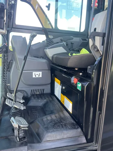 Miniescabadora Sany Sy35u