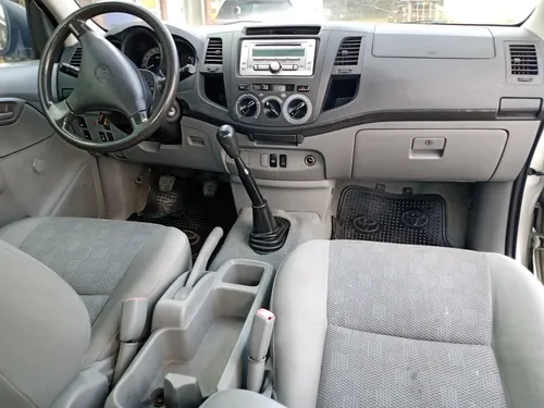 Toyota Hilux 2.5cc Mt Aa 4x2