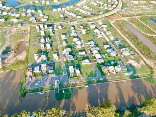Imagen 6 de 9 de Oportunidad! Increíble Lote Interno - Villanueva Vila Marina 1 - Con Amarra Incluida