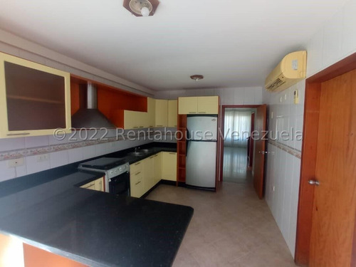 Imagen 28 de 30 de Deisim22-22935 Hermosa Villa Ubicada En Urb Prebo I Valencia Carabobo Con Patio, 4h Habitaciones (incluye Una De Servicio) Excelente Distribucion