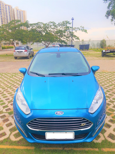 Ford New Fiesta 1.6 Azul Com Rodas Esportivas