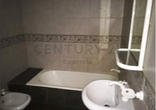 48 E/ 7 Y 8, La Plata - Departamento 4 Dormitorios Y Cochera