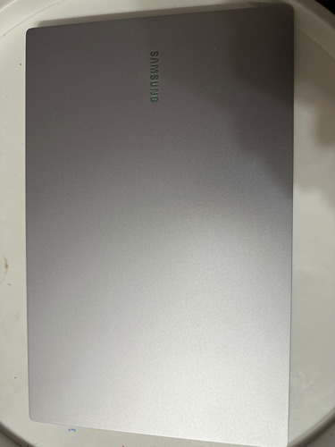 Notebook Samsung Galaxy Book4 I7-1355u 16/512 Np750xgj-ks2cl (Usado)