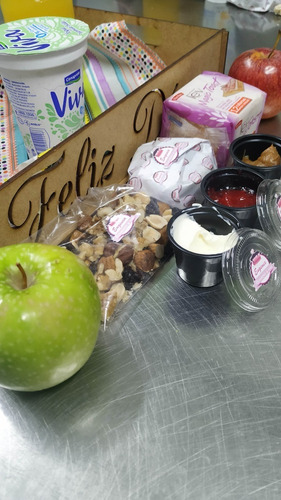 Imagen 2 de 7 de Desayuno Fitness 0% - Cumpleaños - P/1 - Mdf - Globo