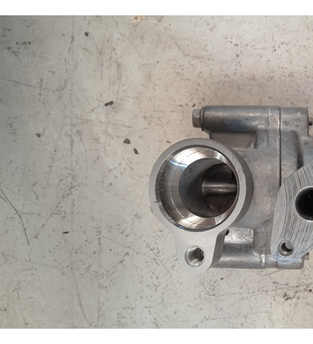 Termostato Refrigerat Motor Cadillac 08-14 12652328 Orig #40 (Usado)