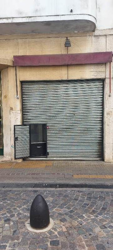Imagen 6 de 17 de Local Casco Historico. Prox Col Nac Bs As. Vta X Viaje