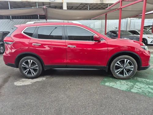 Nissan X-Trail 2.5 Advance 3 Row Cvt