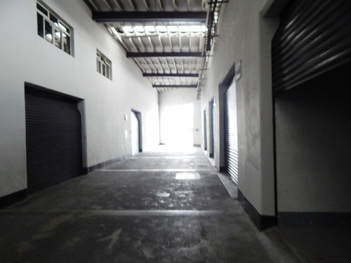 Imagen 13 de 14 de Bodega Con Oficinas En Condominio Con Vigilancia