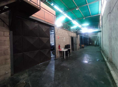 Imagen 7 de 16 de Yohandys Castillo Vende Galpon En San Diego Los Jarales