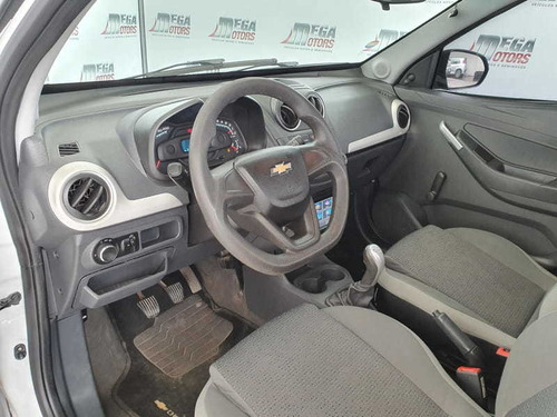 Imagem 8 de 15 de Chevrolet Montana 1.4 Ls 8v Flex 2p Manual 2018
