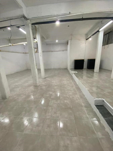 Local En Venta Ubicado En Almagro, Capital Federal, Buenos Aires