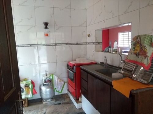 Imagem 8 de 14 de Chácara Com 2.000,00m² Em Ibiúna -sp! 04 Dormitórios!