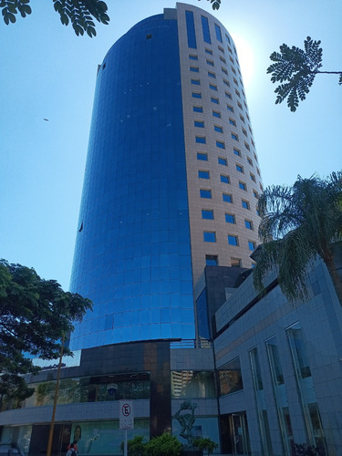 Global Vende Oficina Comercial, Ubicada En La Torre Bod, Piso 12