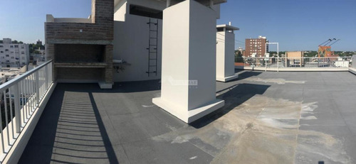 Imagen 15 de 16 de Apartamento Malvin Venta 1 Dormitorio Rivera Y Candelaria A Estrenar Terraza