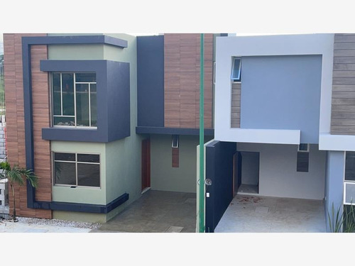 Imagen 1 de 12 de Casa Sola En Venta La Llave Residencial