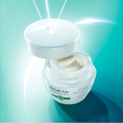 Anew Clinical Crema Facial Aclarado Avon Tipo de piel Todo tipo de piel