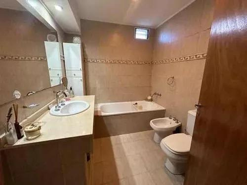 Casa En Venta - 3 Dormitorios 2 Baños - 150mts2 - General Alvarado