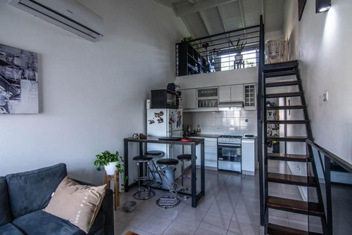 Imagen 7 de 16 de Ph Duplex Venta Castelar Norte