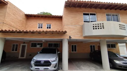 En Venta Townhouse. An