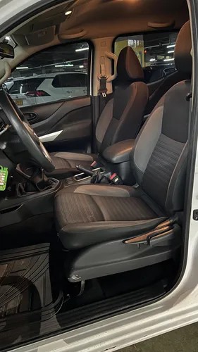 Nissan Frontier 2.5 S Mecánica 4*4