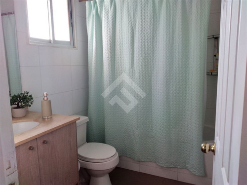 Venta De Dos Casas Las Condes De 4 Dorm / 4 Baños