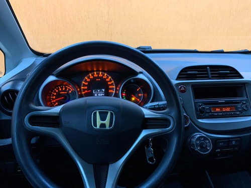 Imagem 8 de 11 de Honda Fit New Lx 1.4 (flex)