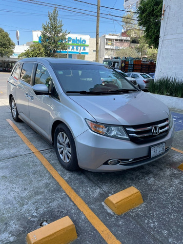 Imagen 1 de 12 de Honda Odyssey