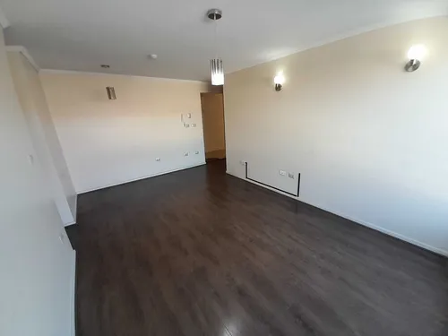 Como Nuevo 2 Dormitorios, 2 Baños (93710)