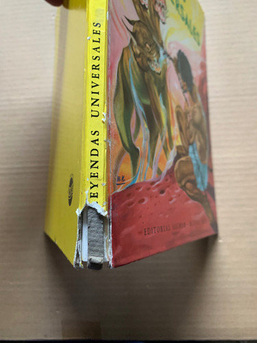 Leyendas Universales Libro Tapa Dura Editorial Sigmar (Usado)