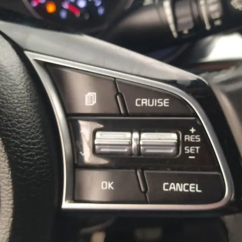 Kia Cerato Vivro 2021 Automático