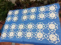 Comprar Camino De Mesa Y 4 Individuales Tejidos. A Crochet No Tengo Variante No Tengo