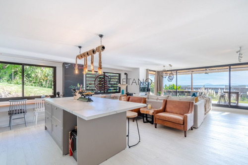 Imagen 8 de 30 de Venta De Exclusivo Departamento De Tres Dormitorios Completamente Reformado En Quartier Punta Ballena - Punta Ballena Punta Ballena
