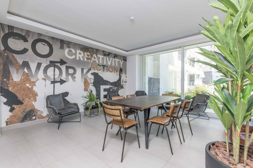 Edificio Av. Américo Vespucio (1 Est.) Piso 20