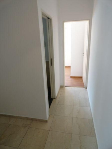 Venta Hermoso Triplex 4 Amb. - Ciudad Evita - Apto Prestamo