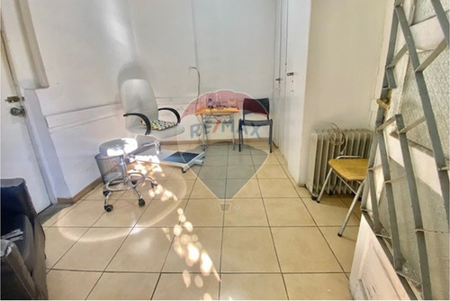 Oficina O Residencial En Recoleta