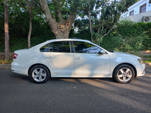 Volkswagen Vento 1.4 Highline 150cv At
