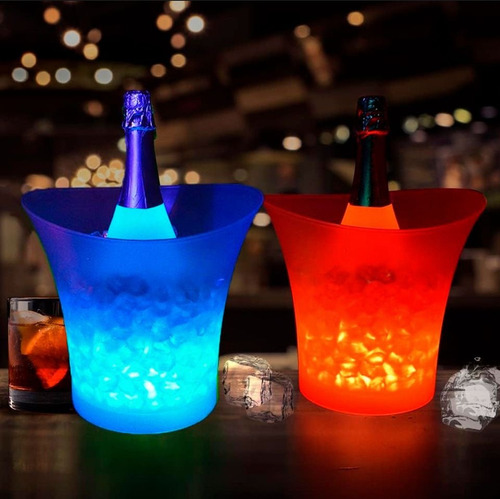 Frapera Hielera Con Parlante Bt Musica Luces Rgb Led 5l Blanco