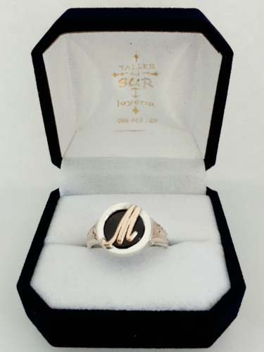 Anillo Sello Inicial Plata , Oro 9k Y Onix Dama - Mujer 