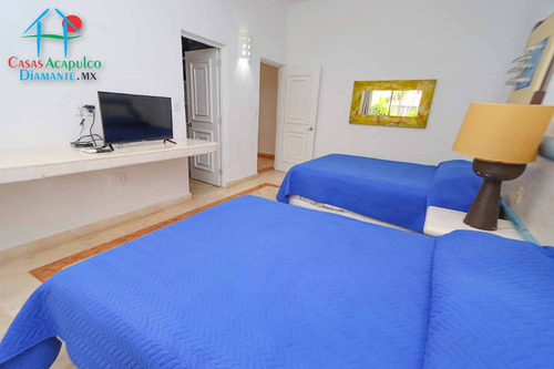Cad Son Vida Menorca 5. Tu Refugio En Acapulco: Casa Con Jacuzzi Y Roof Garden Cerca Del Mar