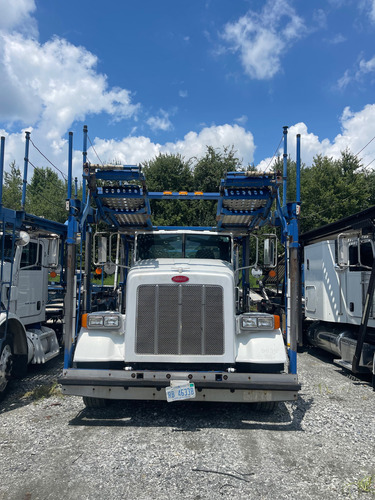 Peterbilt Madrina Nodriza