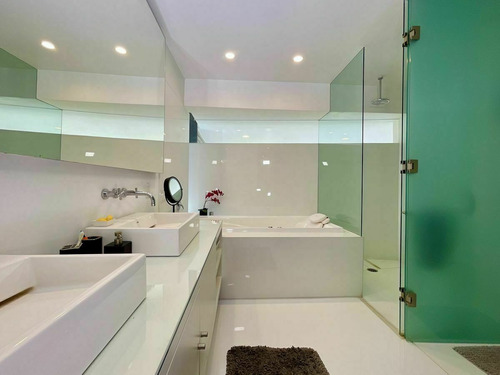 Venta Ph De Revista, Bosques De Las Lomas Super Lujo Con Roo