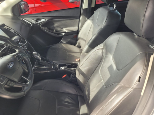 Ford Focus 2.0 Titanium Flex Powershift 5p