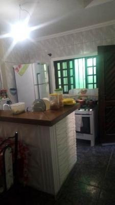 Imagem 2 de 10 de Casa Lado Praia Com 2 Quartos, Em Itanhaém-sp