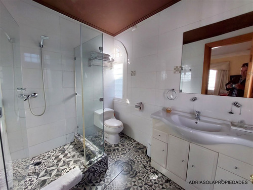 Cerro Castillo Hotel Boutique 8 Habitaciones En 344 M2 Const