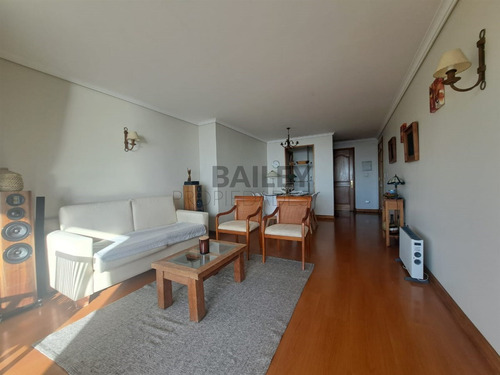 Departamento En Arriendo De 3 Dorm. En Coraceros