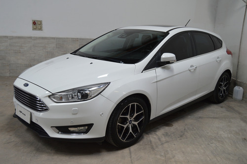 Ford Focus III 2.0 Titanium At6