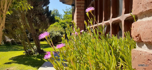 Imagen 12 de 30 de Gran Casa En Venta Sobre Lote Prop, Grosellar, Mar Del Plata