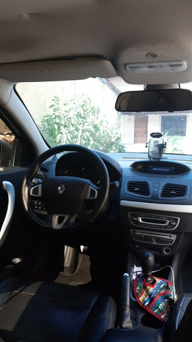 Renault Fluence 2013 2.0 Dynamique Hi-flex 4p